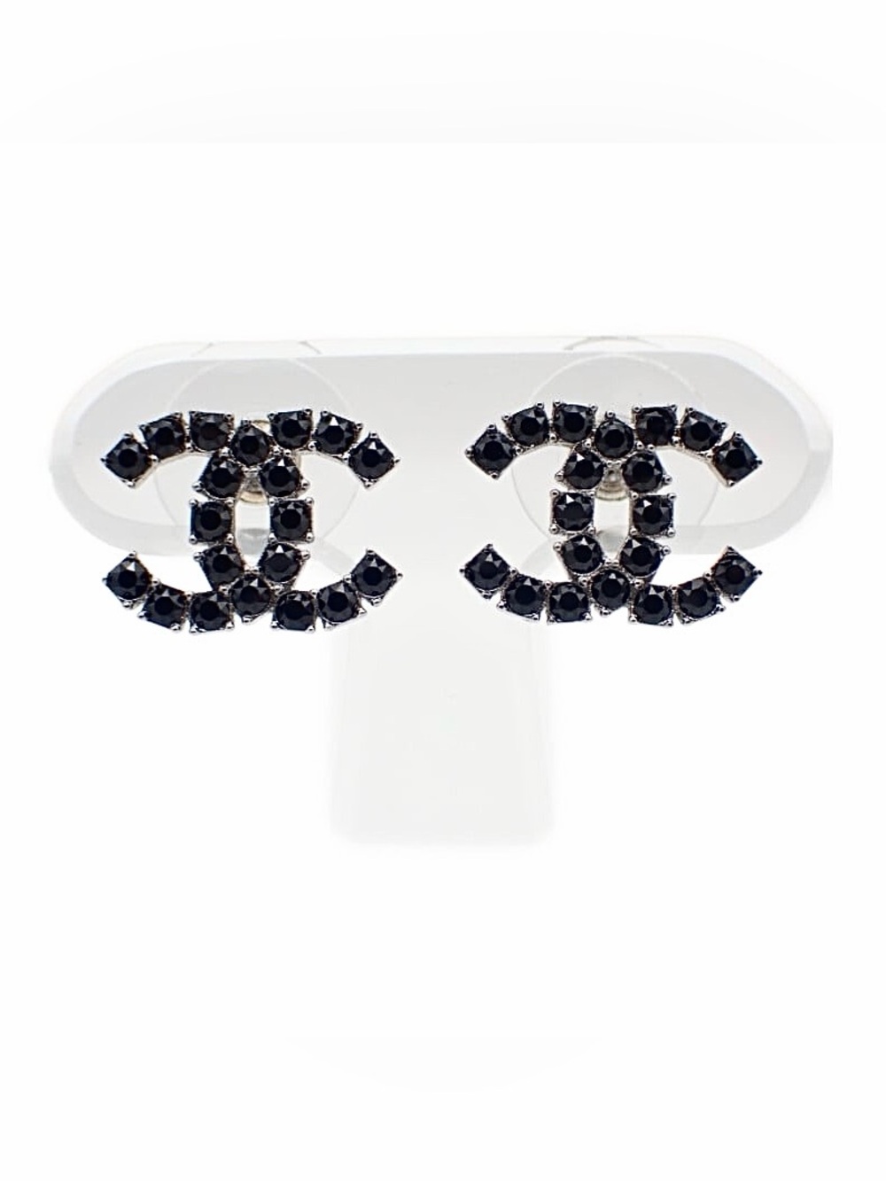 CHANEL CC RUTHENIUM/BLACK 2018 CRYSTAL STUD EARRINGS + BOX - Picture 2 of 11